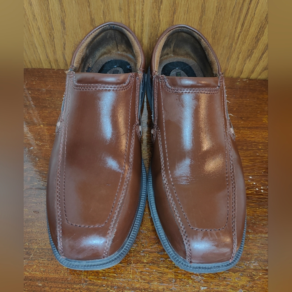 Men's Nunn Bush Slip Resistant Brown Leather Loafers, 9